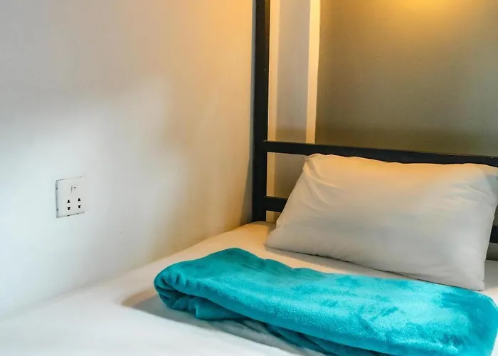 White Rabbit Hostel *