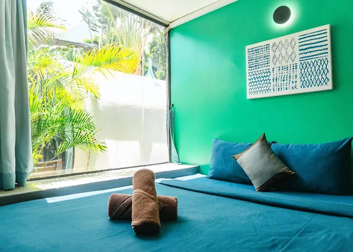 White Rabbit Hostel *